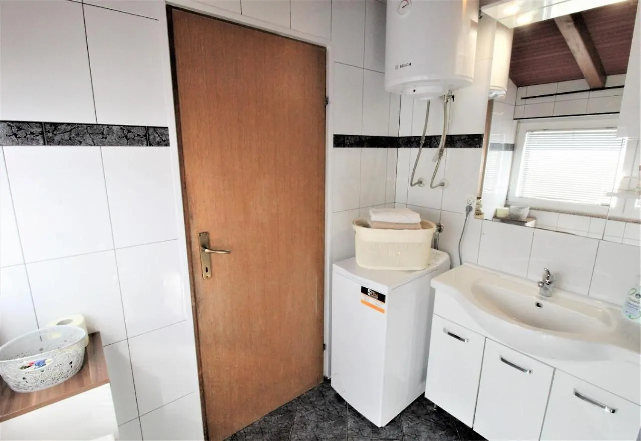 Sea Balcony Apartment Savudrija