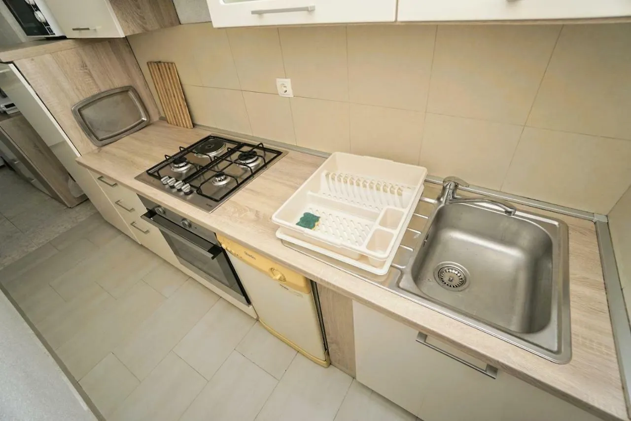 Sea Balcony Apartment سافودغيا 0*,
